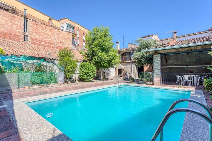 CASA DE POBLE AMB PISCINA A LA POBLA DE CLARAMUNT photo 0