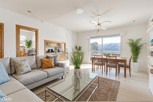 ¡Como una casa! Piso sin vecinos arriba ni abajo con garaje y terraza privada photo 0