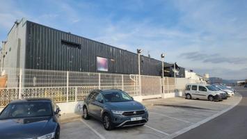 Nau Industrial en venda a Igualada – Alta rendibilitat i possibilitat de divisió photo 0