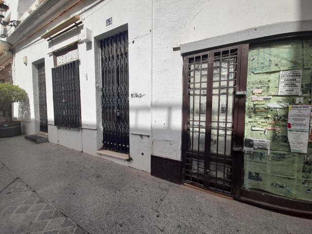 Interesante para vivir y trabajar. photo 0