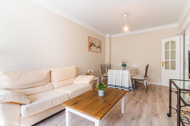 APARTAMENTO EN EL CENTRO CON ASCENSOR, TRASTERO Y GARAJE OPCIONAL LISTO PARA ENTRAR A VIVIR photo 0