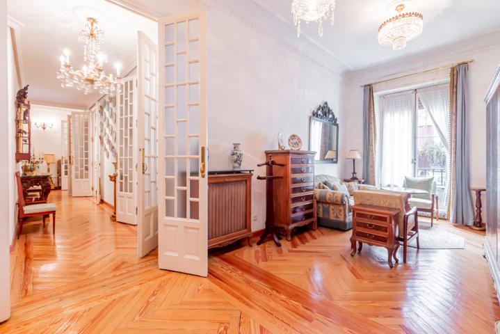 Piso en calle Chinchilla, Sol, Madrid photo 0