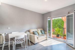 Piso En venta en Canillas, Madrid photo 0