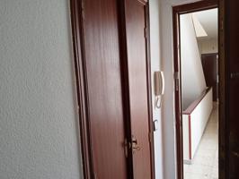 PISO EN ALQUILER photo 0