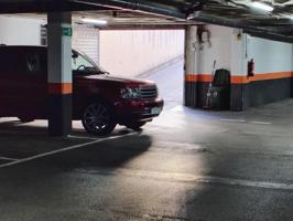 Plaza de Garaje en Florencia photo 0