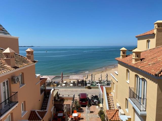 DUPLEX CON VISTAS FRONTAL AL MAR EN PUERTO SHERRY- JULIO photo 0