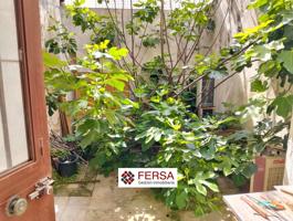 Local en venta-posibilidad de hacer un LOFT con patio trasero 24 m2 photo 0