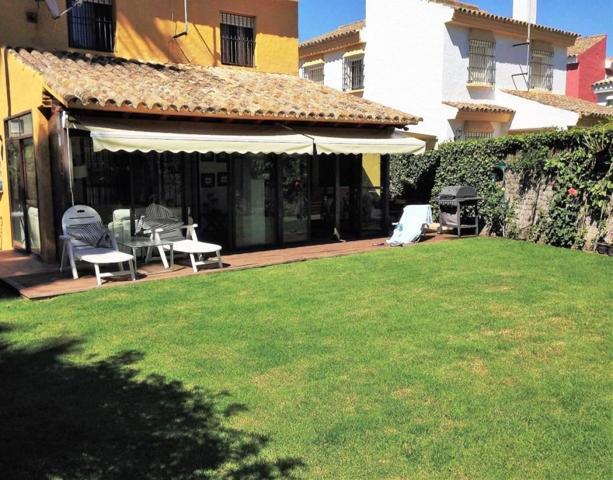 CHALET INDEPENDENDIENTE EN FUENTEBRAVIA. photo 0