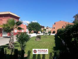 APARTAMENTO CON TERRAZA - BUNGALOW JUNTO A LA PLAYA DE LA PUNTILLA photo 0