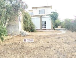 FERSA INMOBILIARIA COMERCIALIZA EN EXCLUSIVA CHALET PAREADO EN EL AGUILA photo 0
