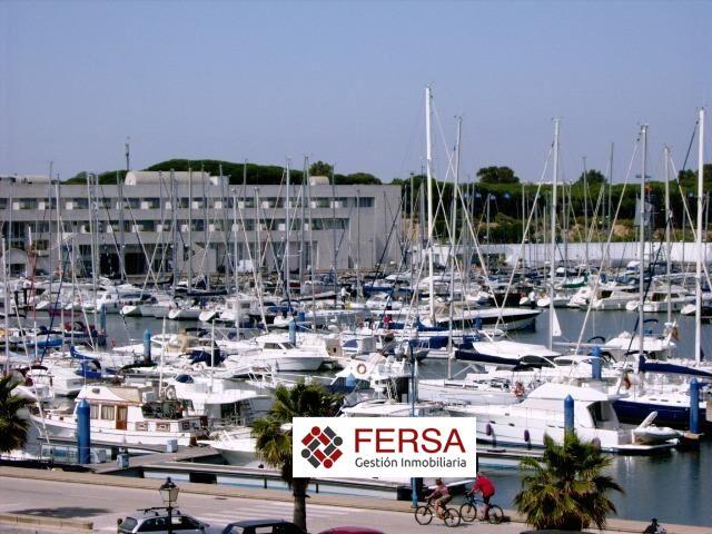PISO EN PUERTO SHERRY CON VISTAS FRONTALES A LA MARINA photo 0