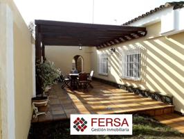 PRECIOSO CHALET PAREADO EN VENTA PARA VIVIR photo 0