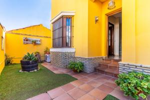 Magnífica Vivienda Pareada en La Soledad photo 0