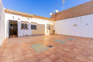 INCREIBLE CASA EN EL MAYORAZGO CON AMPLIO GARAJE Y PATIO PRIVADO photo 0
