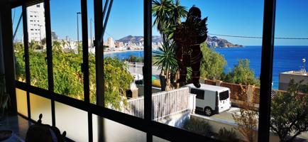 Amplio apartamento con vistas al mar en Playa de Poniente, BENIDORM. photo 0