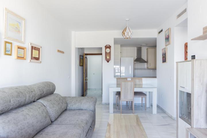 Piso de 1 dormitorio + garaje en Avda. de Sanlúcar – listo para entrar a vivir photo 0