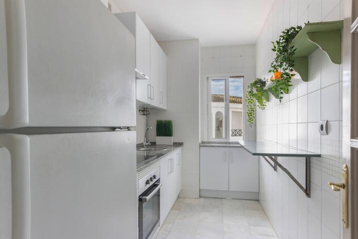 ALQUILER LARGA DURACION PISO CASCO HISTORICO 3 HABITACIONES Y DOS BAÑOS photo 0