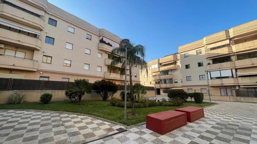 MAGNIFICO PISO URBANIZACION JARDINES DEL TEMPUL photo 0