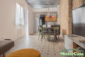 ¡¡EXCLUSIVA!! APARTAMENTO CENTRICO CON USO PRIVADO SOBRE UNA ZONA UBICADA EN LA AZOTEA. BARRIO DE SANTIAGO. photo 0