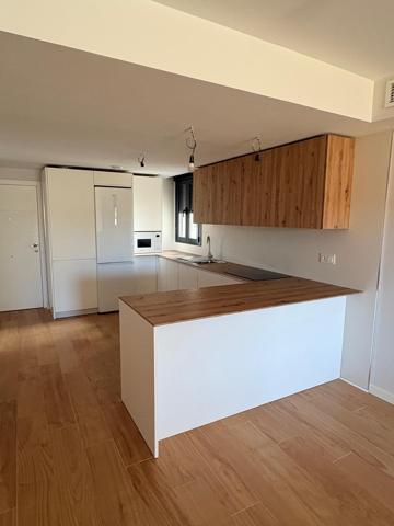 vivienda de lujo en el centro, 2 dormitorios, 2 baños, terraza, garaje, piscina photo 0