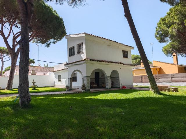Chalet en La Barrosa, a 700 metros de la playa photo 0