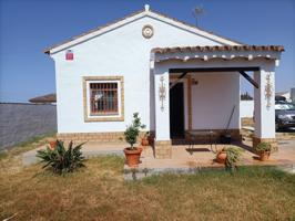 Chalet de 3 dormitorios en el Marquesado photo 0