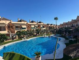 Unifamiliar de 2 dormitorios a 1.300 metros de la playa La Barrosa photo 0