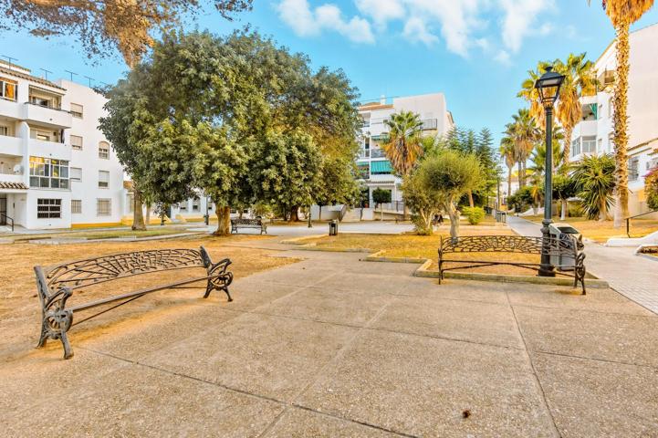 Piso de 3 dormitorios con plaza de aparcamiento en Huerta del Rosario photo 0