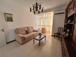 Piso de 3 dormitorios en Fuenteamarga photo 0