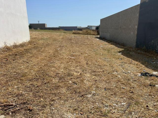 Parcela de 270 m2 en Bda. de las Frutas photo 0