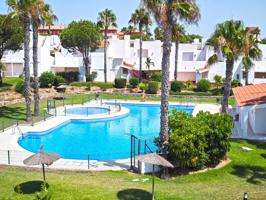 Magnifica adosada de 3 dormitorios y 3 baños en Urbanización Loma de Sancti Petri. photo 0