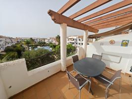 Apartamento con solarium privado en Residencial Coto de Sancti Petri photo 0