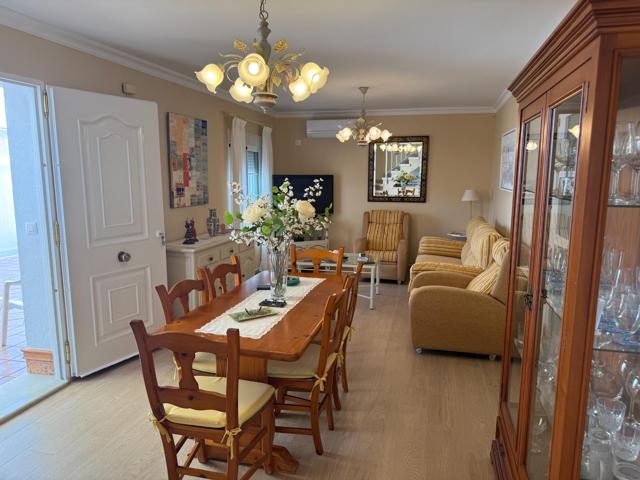 Unifamiliar a un paso de la Playa de La Barrosa. photo 0