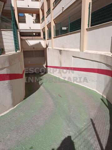 Plaza de garaje en alquiler Residencial Los Robles en Torre en Conill photo 0