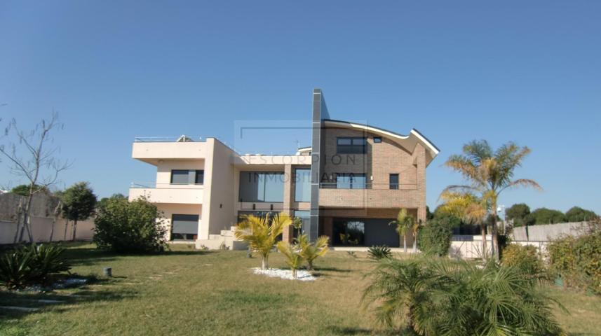 Exclusivo chalet de lujo en venta en Torre en Conill-Cumbres de San Antonio, Bétera photo 0