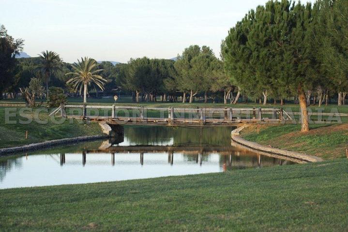Fantástica villa de lujo en primera línea de golf en Alquiler en Torre en Conill photo 0
