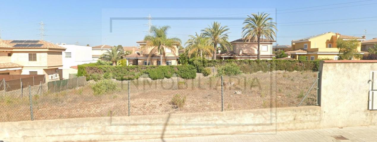Excelente terreno en venta en L'Eliana photo 0