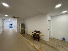 Venta de local comercial en Barcelona photo 0