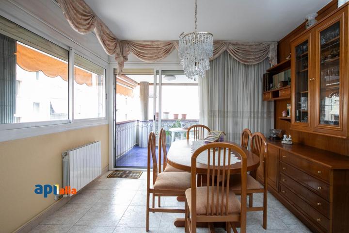 FANTÁSTICO PISO EN ESPLUGUES DE LLOBREGAT photo 0