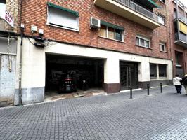 AMPLIO LOCAL COMERCIAL EN BARCELONA photo 0
