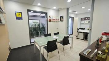 LOCAL COMERCIAL EN BARCELONA photo 0