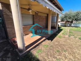 CASA EN VENTA EN CORBERA DE LLOBREGAT photo 0