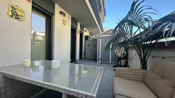 INCREIBLE PISO EN EL CENTRO DE CASTELLDEFELS photo 0