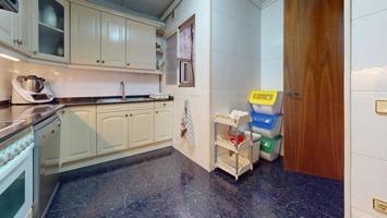 Se vende piso en Castelldefels (Can Vidaner), Barcelona. photo 0