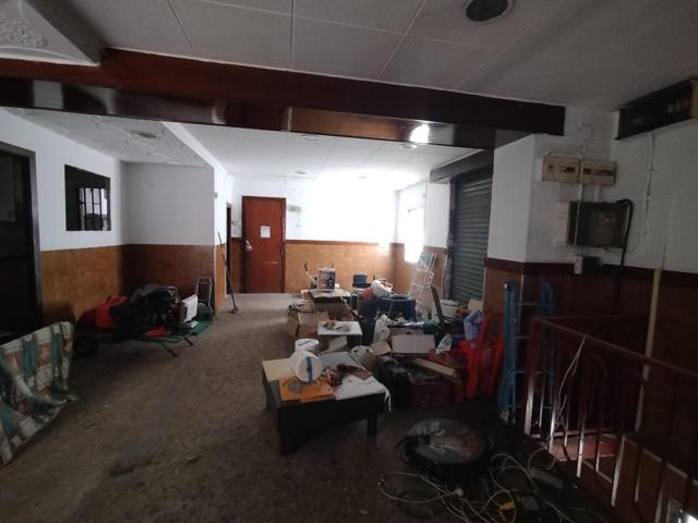 LOCAL EN VENTA EN SANT BOI DE LLOBREGAT photo 0