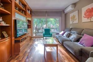 Chalet adosado en venta en Calle de Borriana photo 0