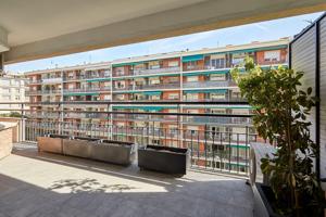 Amplia y luminosa vivienda en el corazón de Sant Gervasi-Bonanova photo 0