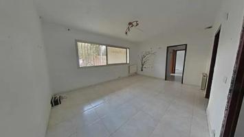 Piso en venta en Casablanques photo 0
