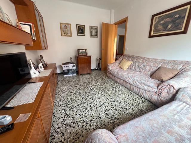 PISO EN VENTA EN SANT BOI DE LLOBREGAT photo 0