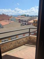 Piso en venta en Manlleu photo 0